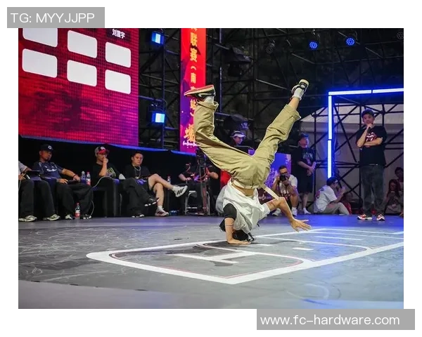 南京街舞队在世界攀岩锦标赛中以85分稳居积分榜首位 南京街舞队在世界攀岩锦标赛中以85分稳居积分榜首位