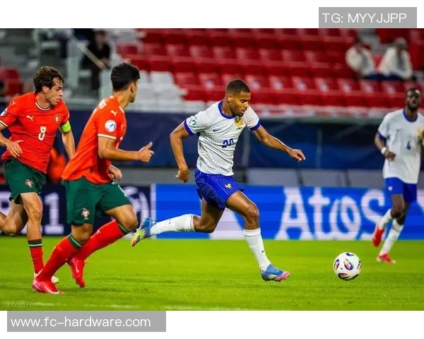 2018年波兰与葡萄牙激战回顾:精彩瞬间与战术分析 2018年波兰与葡萄牙激战回顾:精彩瞬间与战术分析